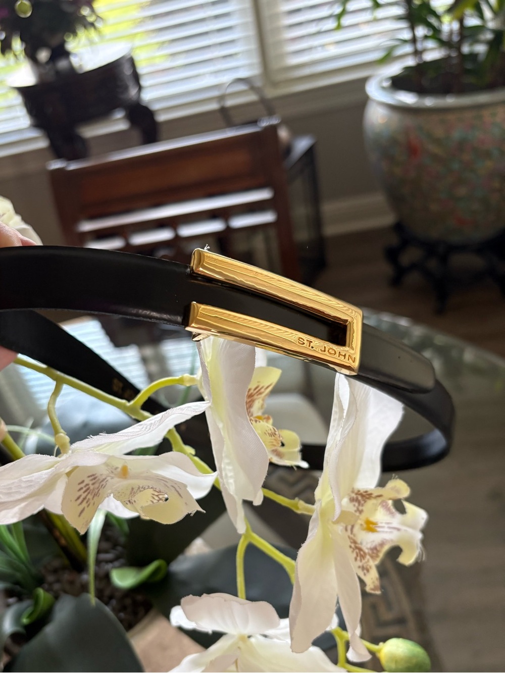 🖤🖤ST.JOHN SMOOTH BLACK ITALIAN LEATHER BELT!🖤🖤VINTAGE! - Picture 2 of 5